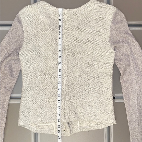 LOFT Zip up - Picture 5 of 10